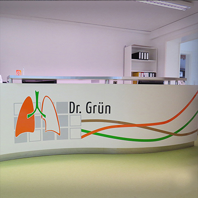 Layout/Design von Beschriftungs-Vorlagen für die Arztpraxis Dr. Grün in Bad Windsheim